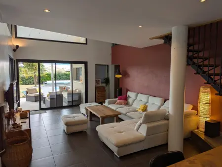 Gîte 10 pers. piscine chauffée, jardin 1600m², animaux OK : photo 3