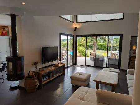 Gîte 10 pers. piscine chauffée, jardin 1600m², animaux OK : photo 16