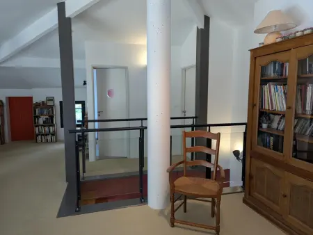 Gîte 10 pers. piscine chauffée, jardin 1600m², animaux OK : photo 32
