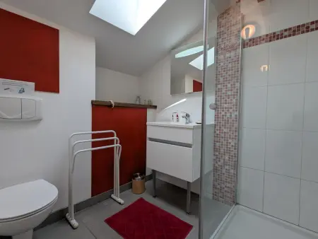 Gîte 10 pers. piscine chauffée, jardin 1600m², animaux OK : photo 33