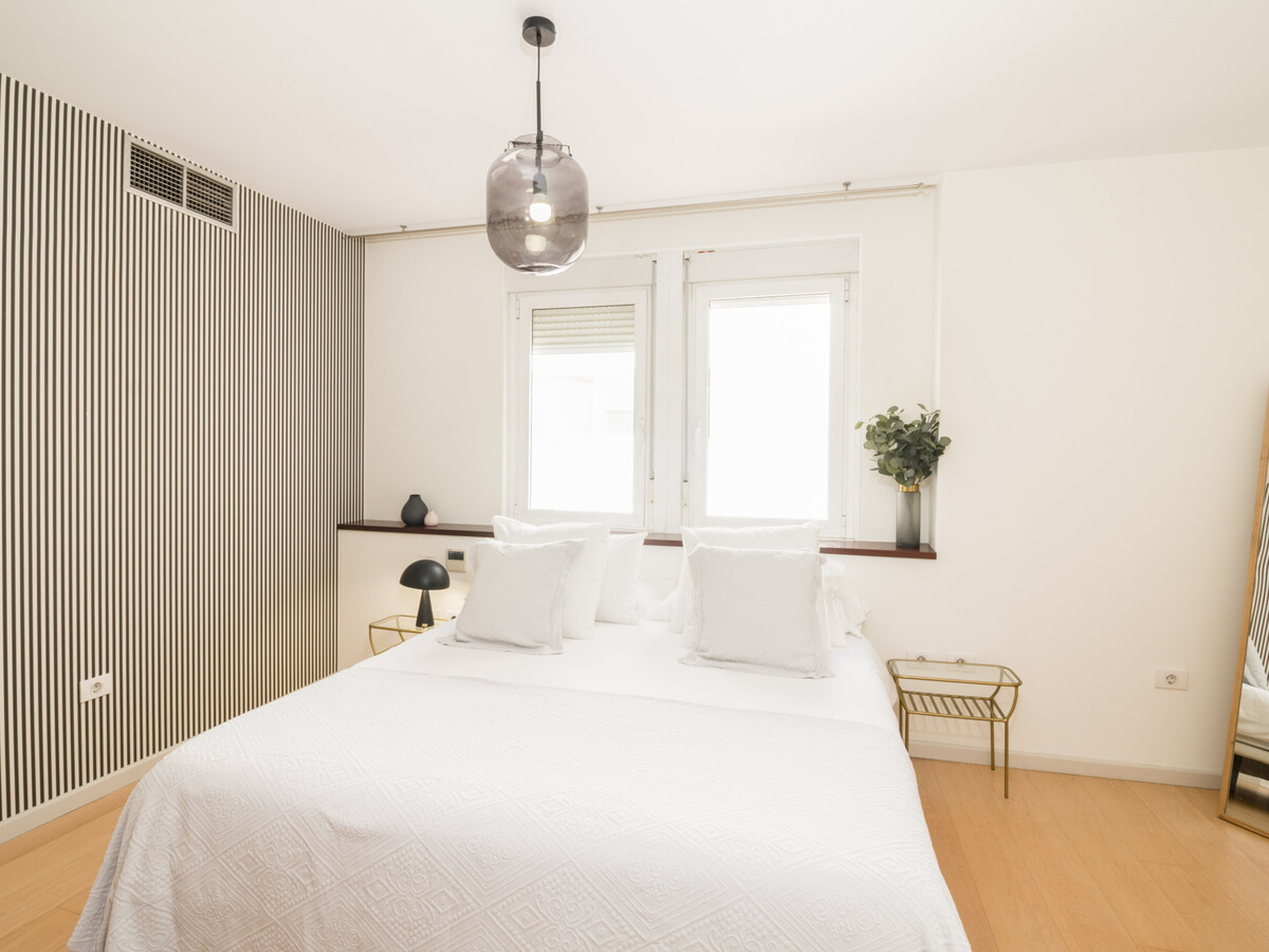 Appartement 80 m² centre Santa Cruz, près gare et commerces - Photo 17