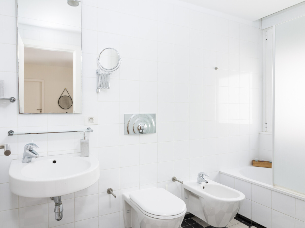 Appartement 80 m² centre Santa Cruz, près gare et commerces - Photo 24