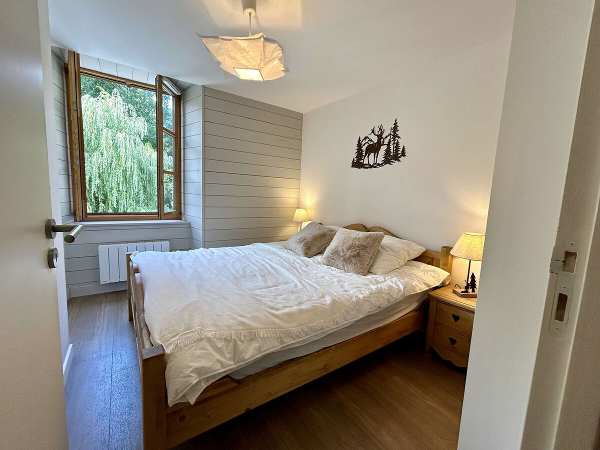 Appartement 4 pièces rénové, 400 m des pistes - Photo 8