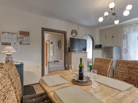 Maison Badi avec piscine privée à Malinska : photo 11