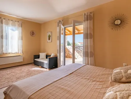 Maison Badi avec piscine privée à Malinska : photo 22