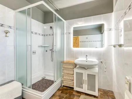 Maison Badi avec piscine privée à Malinska : photo 32