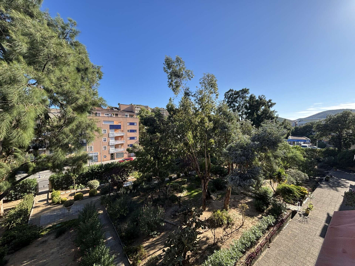 Appartement traversant 600m de la plage à Cavalaire-sur-Mer - Photo 15