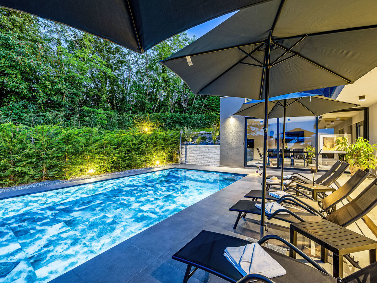 Villa Ollea, 8 personnes, piscine chauffée à Labin - Photo 3