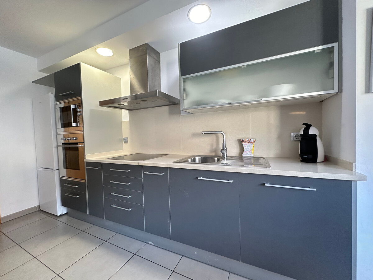 Appartement 6 pers. à 150m de la plage à Roses - Photo 2