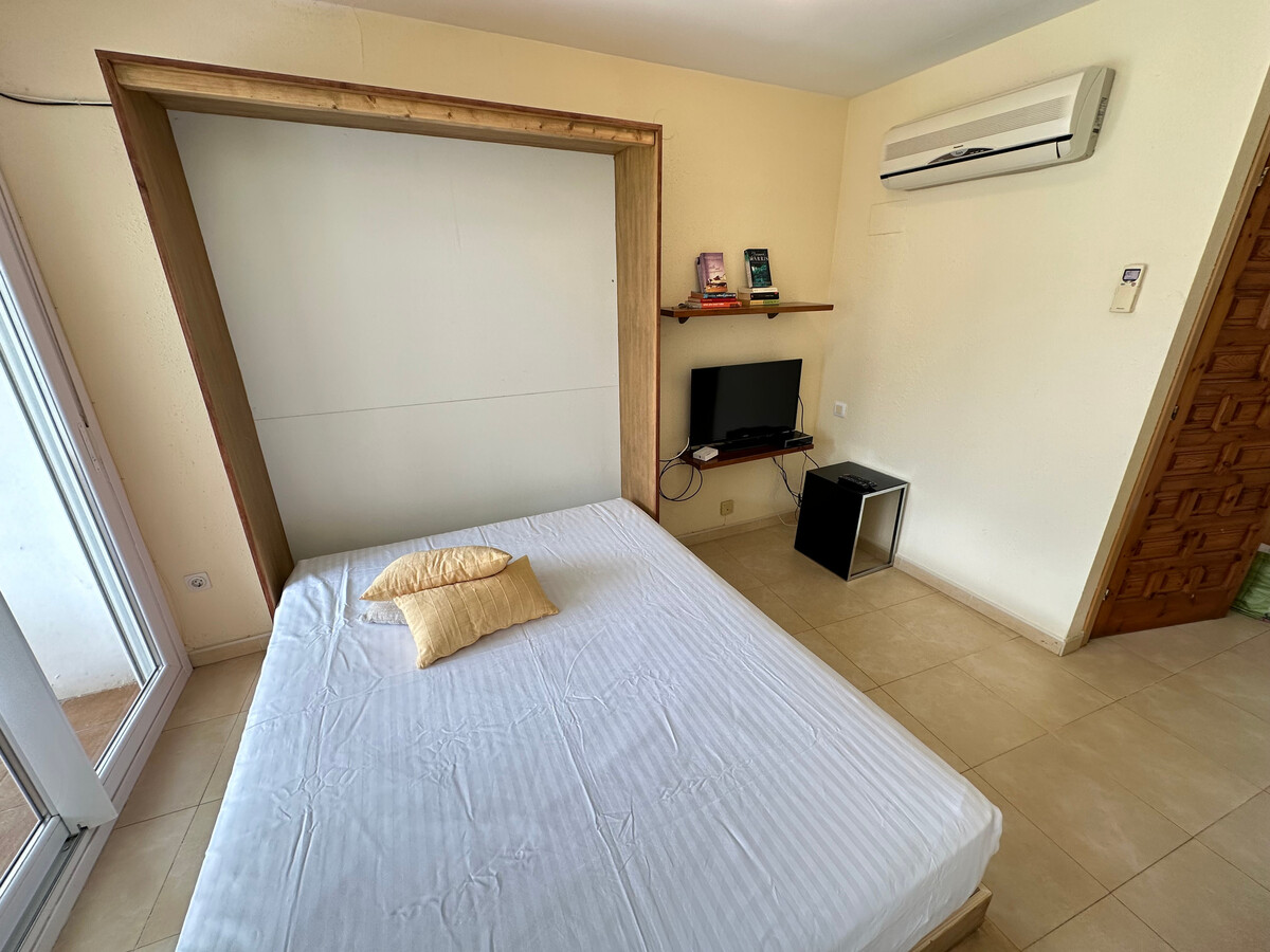 Appartement moderne centre-ville, 350 m de la plage - Photo 4