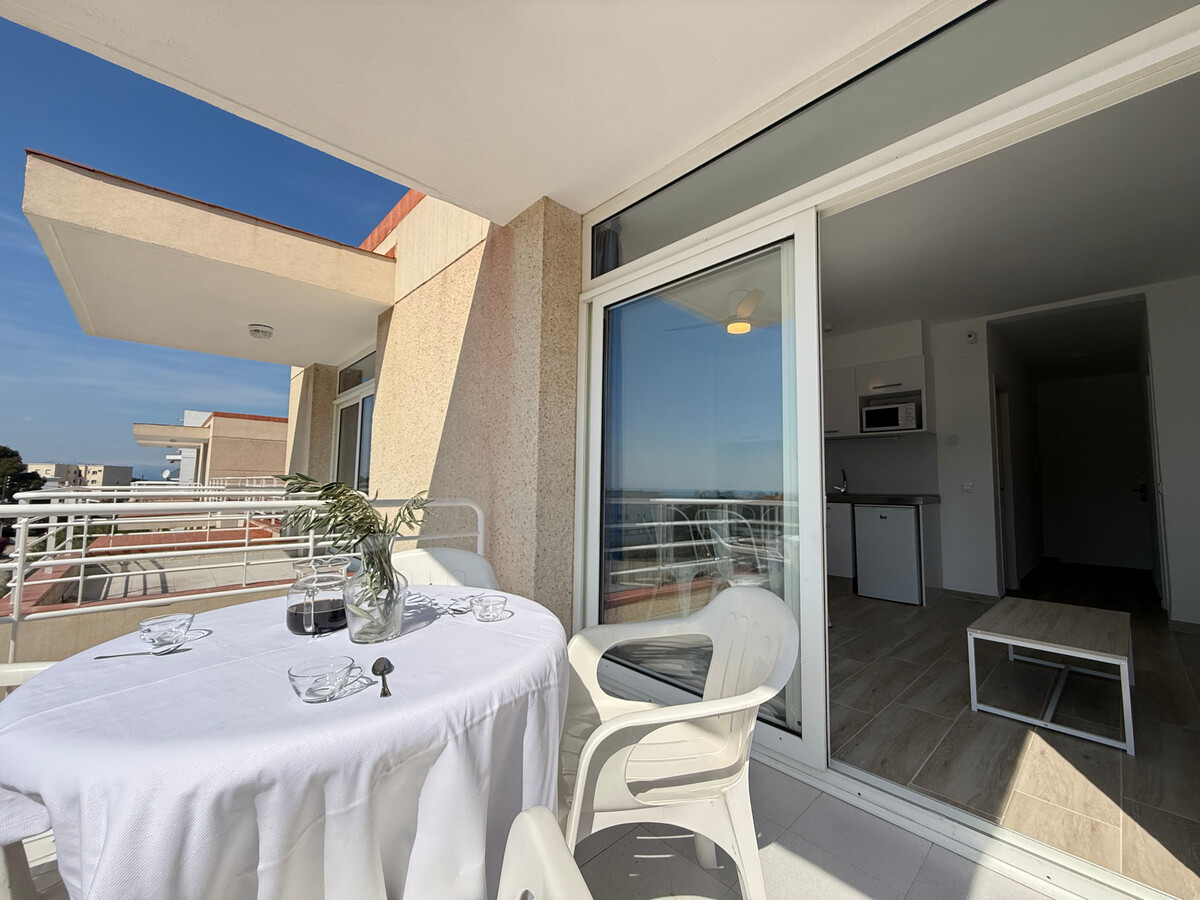 Appartement Mas Oliva à Roses : piscine & jardin - Photo 10