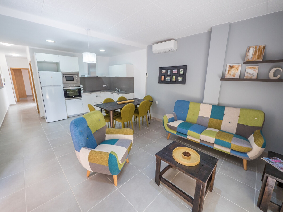 Appartement moderne 5 pers., 140m plage à Roses - Photo 2