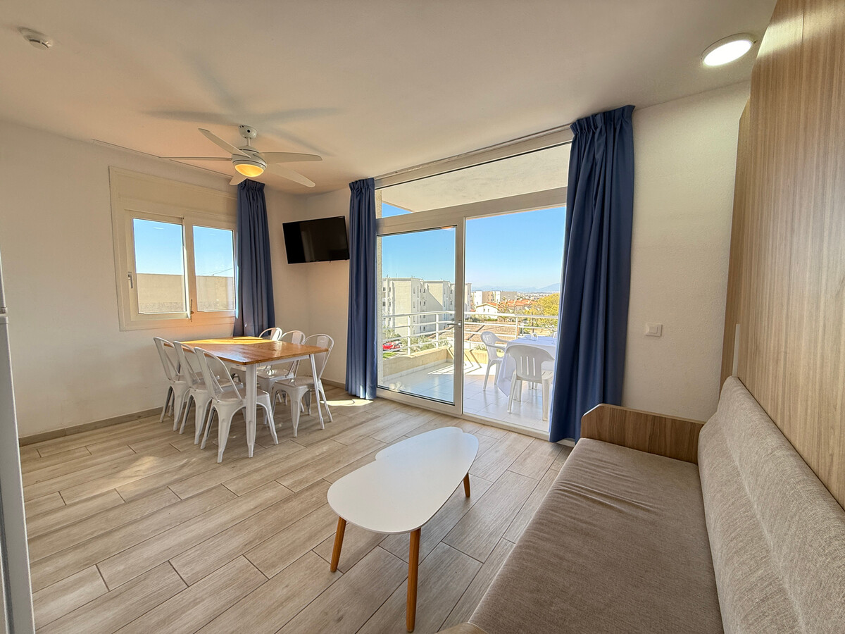 Appartement 6 pers. à Roses, piscine et jardin - Photo 9