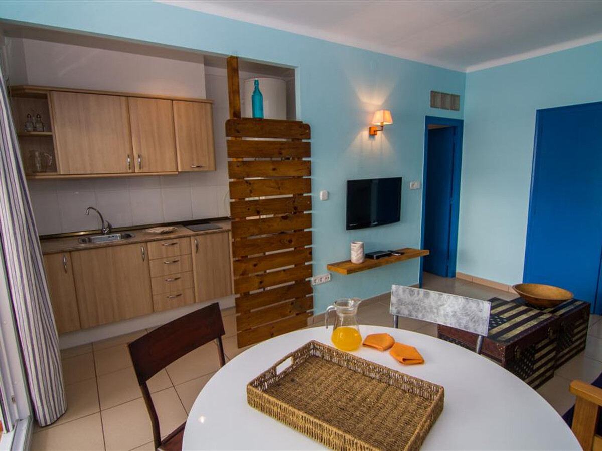 Appartement 4 pers. à 1 min de la plage de Roses - Photo 8