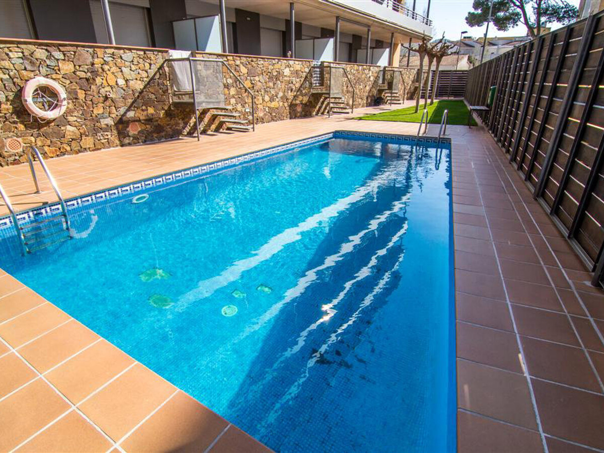 Appartement neuf avec piscine, 2 min de la plage à Roses - Photo 1