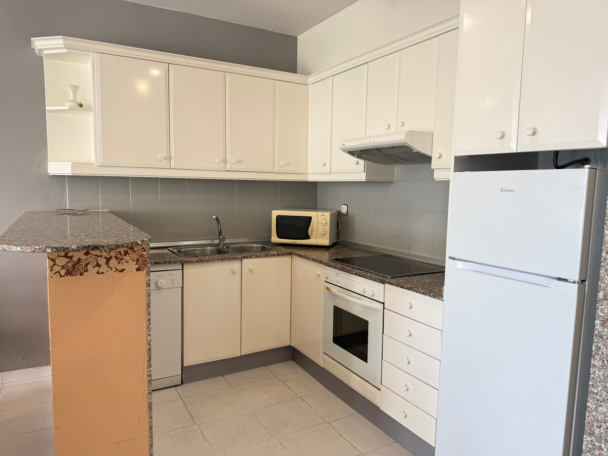 Appartement 6 pers. à Roses, piscine et accès plage - Photo 8