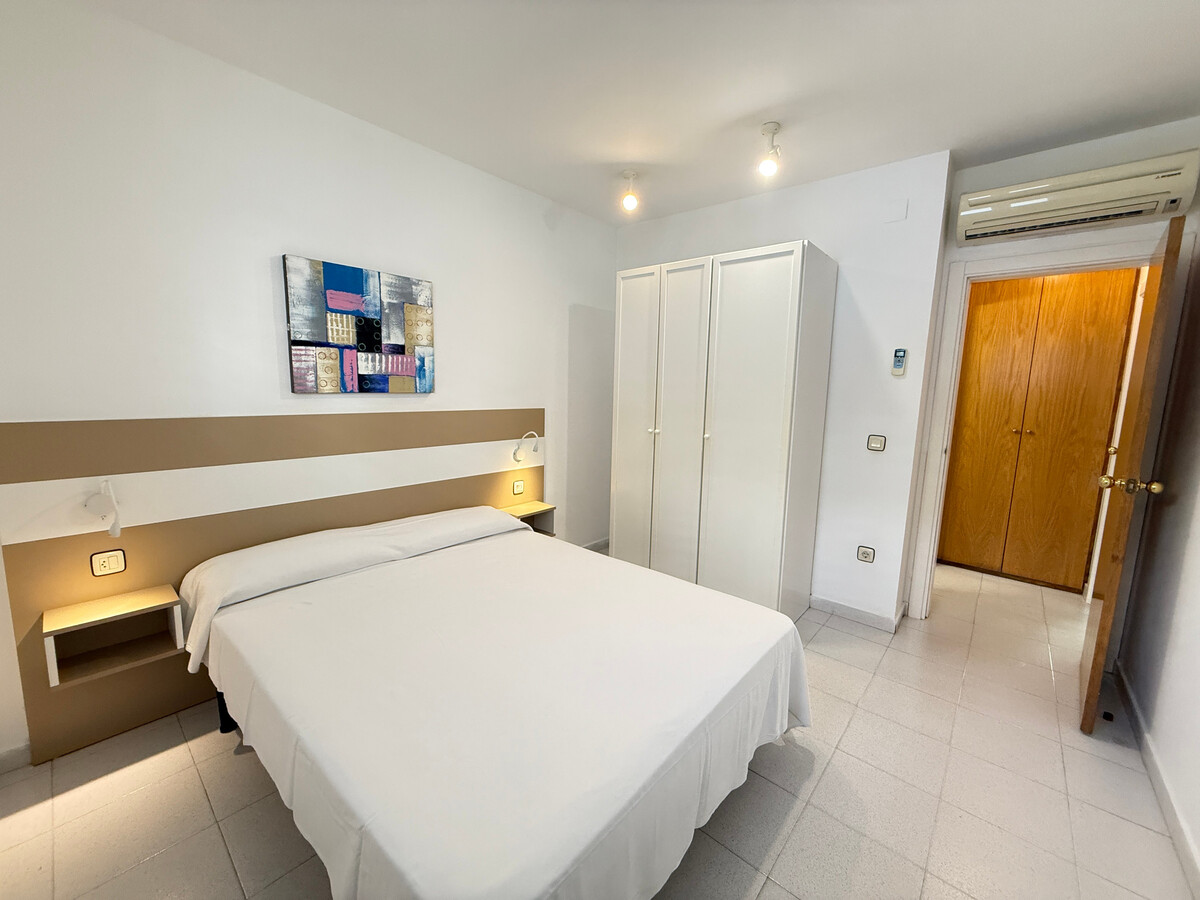Appartement 6 pers. à Roses, piscine et accès plage - Photo 12