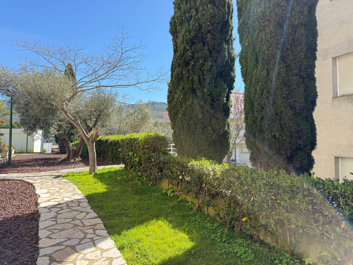 Appartement 4 pers à Roses avec piscine et jardin - Photo 8