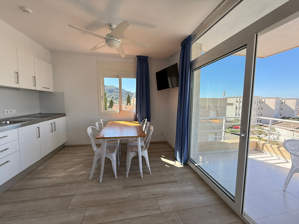 Appartement 6 pers. à Roses, piscine et jardin en nature - Photo 8