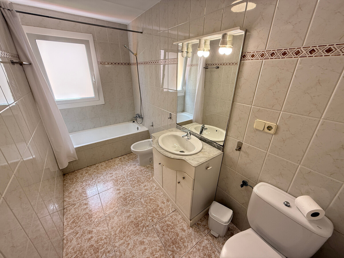 Appartement 6 pers. à Roses, 300m du centre et plage - Photo 17