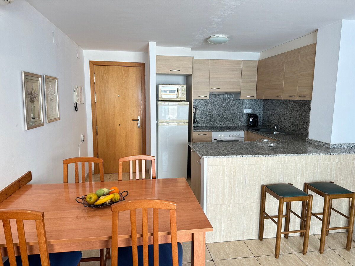 Appartement 5 pers. au centre de Roses, 180 m de la plage - Photo 2