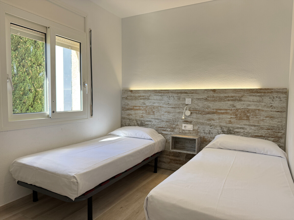 Appartement 4 pers. à Roses avec piscine et jardin - Photo 13