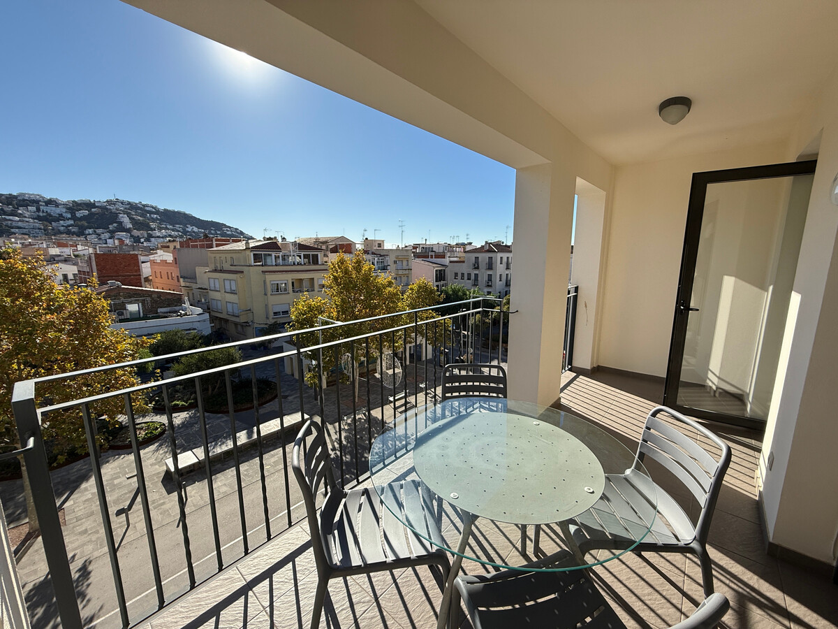 Appartement moderne 4 pers., centre Roses à 100m de la plage - Photo 5