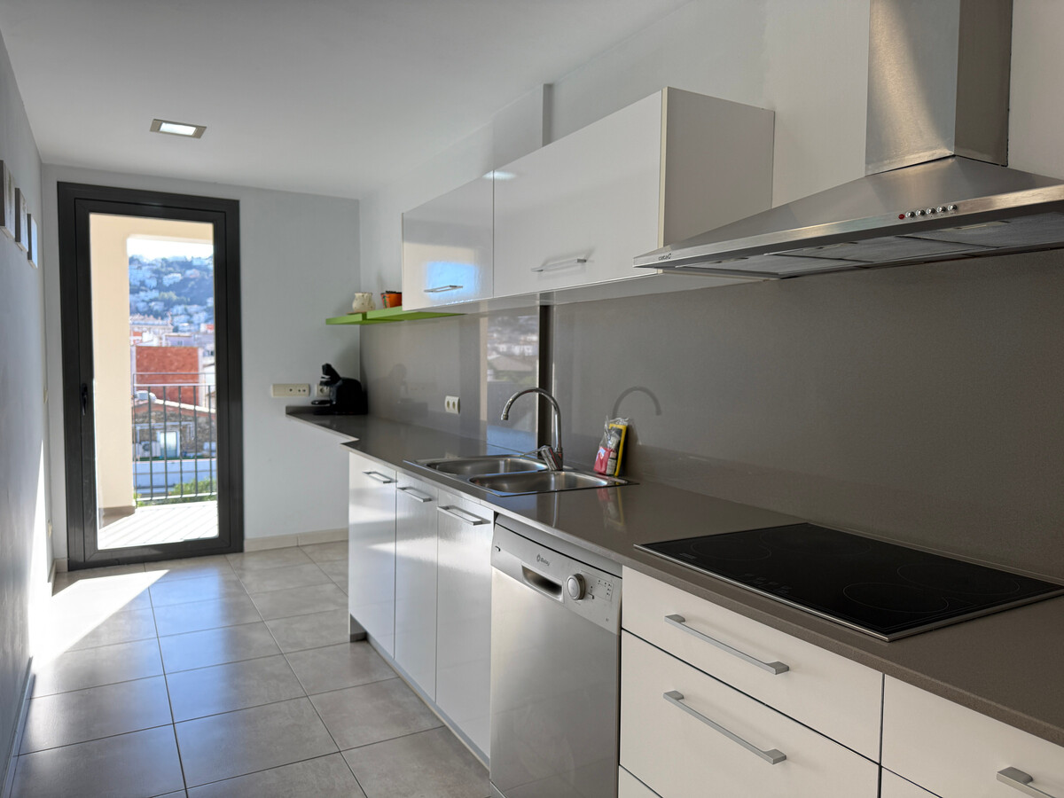 Appartement moderne 4 pers., centre Roses à 100m de la plage - Photo 10