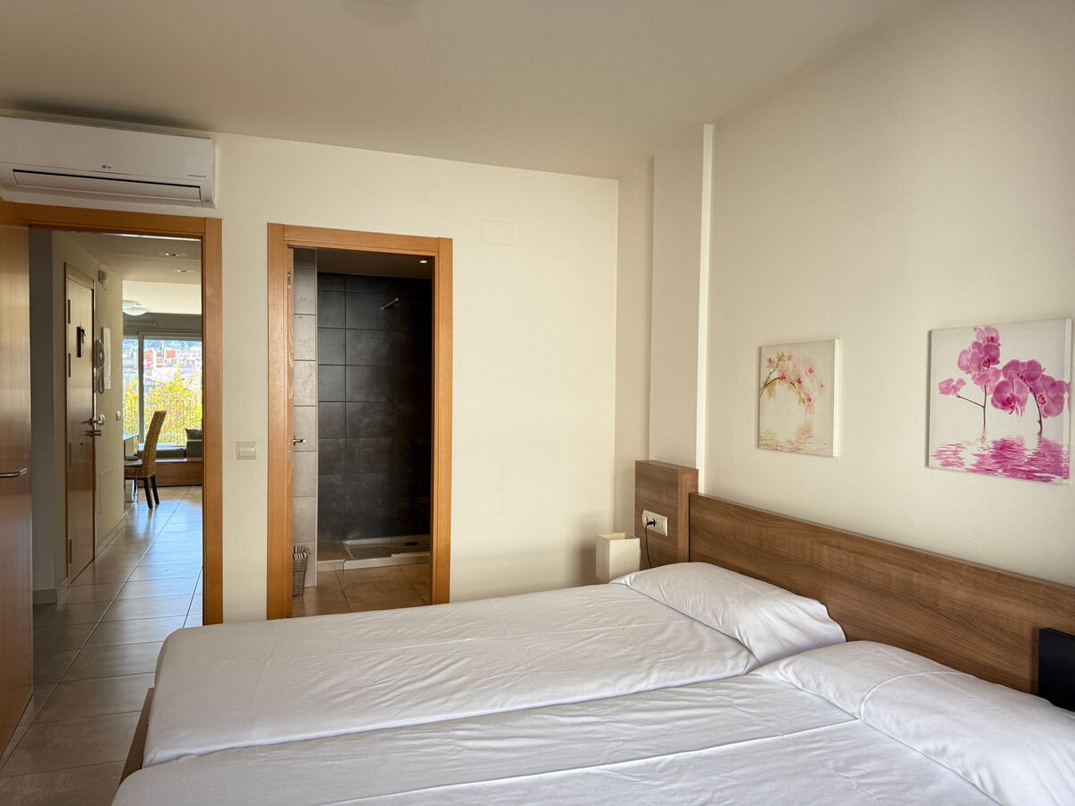 Appartement moderne 4 pers., centre Roses à 100m de la plage - Photo 14