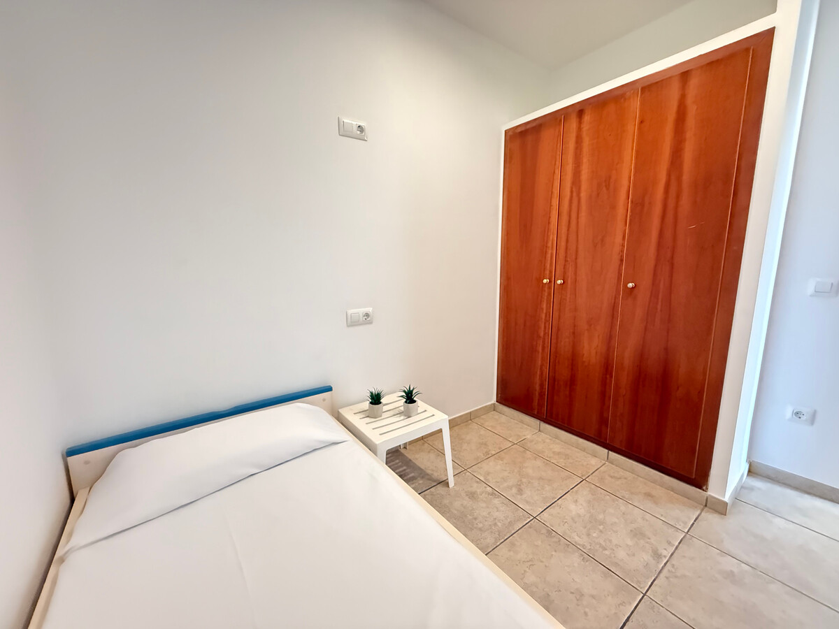 Appartement 6 pers. à Roses, piscine et terrasse vue baie - Photo 13