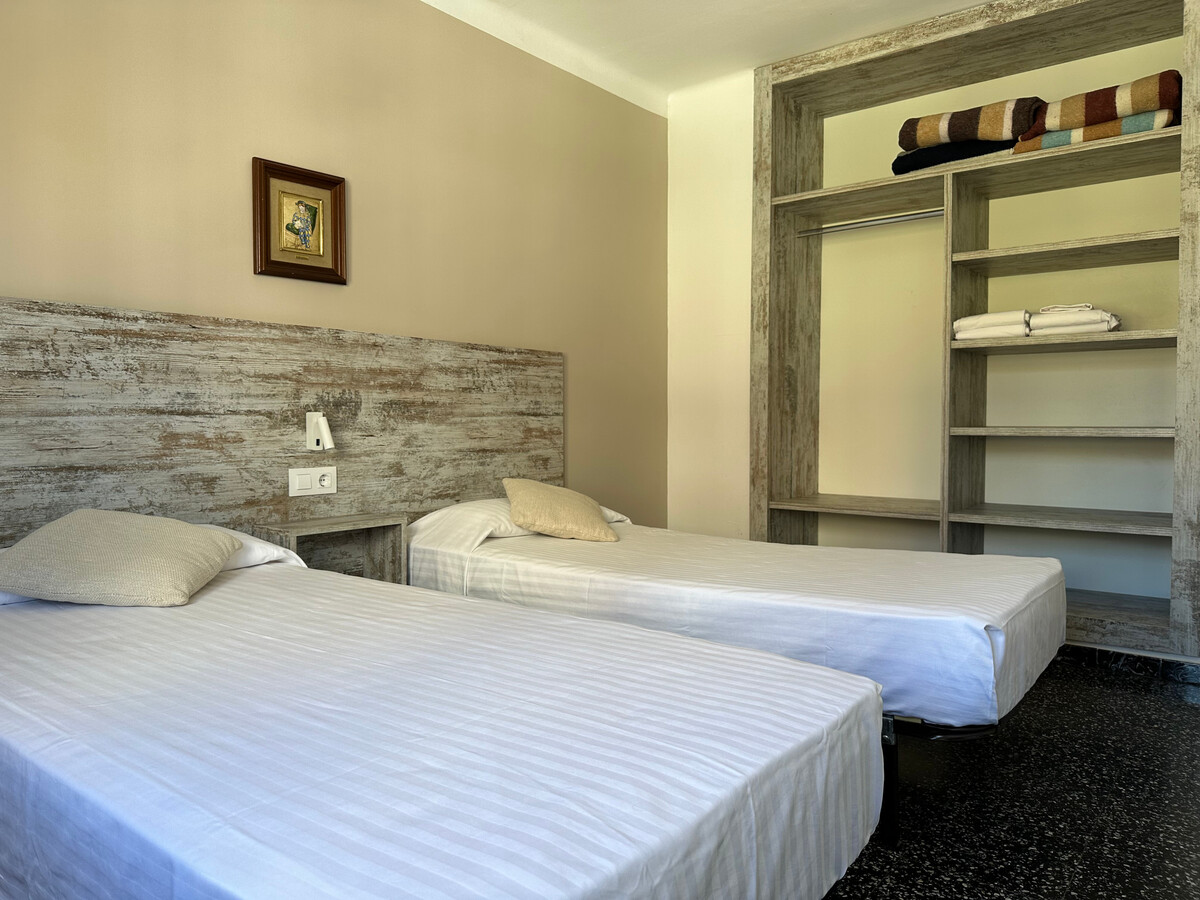 Appartement 10 pers. à Roses, 150 m de la plage - Photo 11