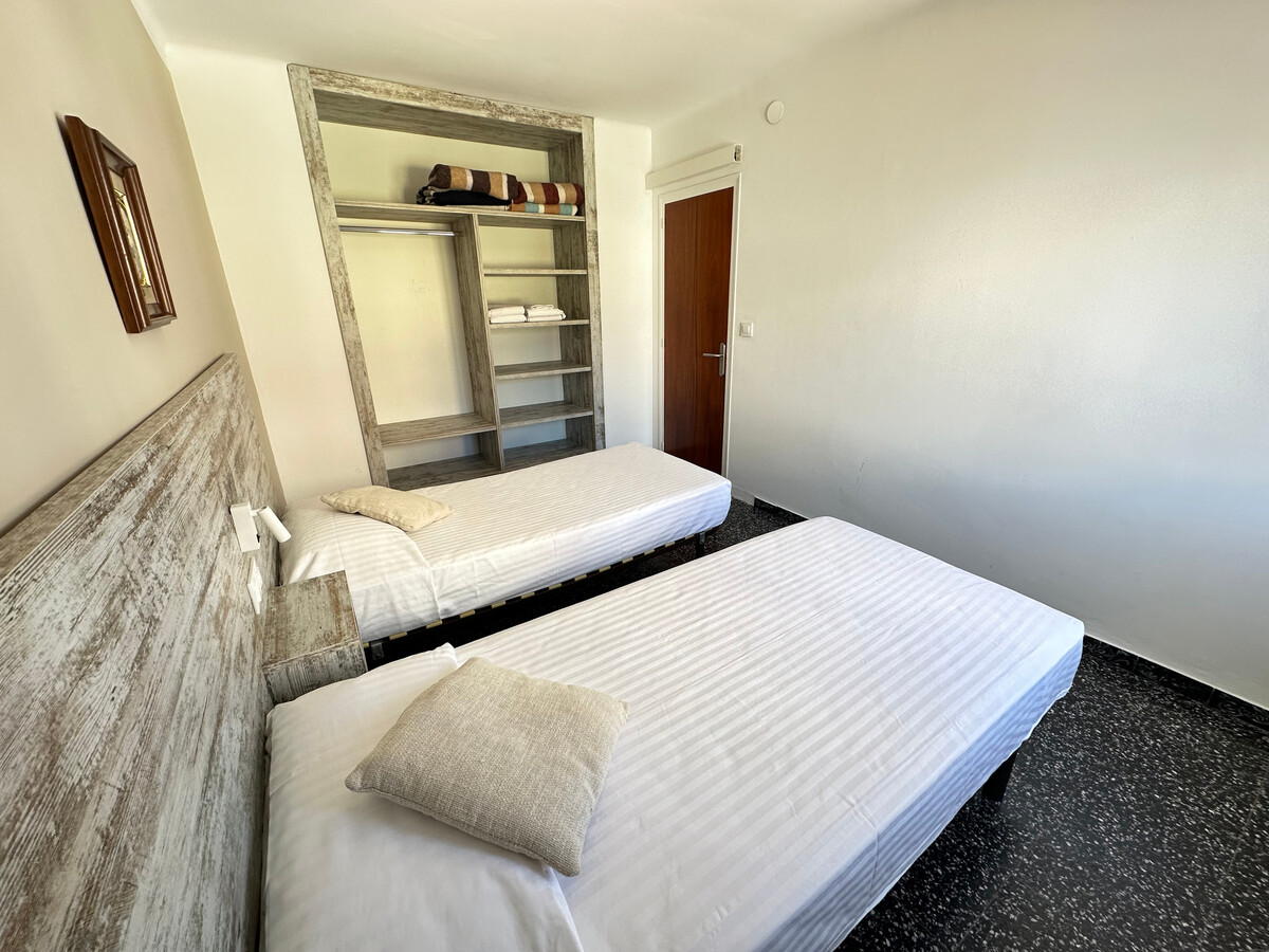 Appartement 10 pers. à Roses, 150 m de la plage - Photo 12