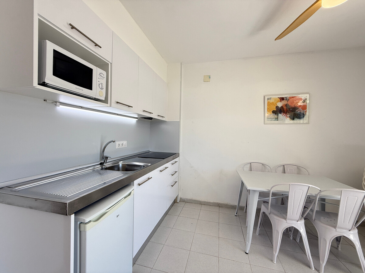 Appartement 4 pers. avec jardin et piscine à Roses - Photo 8
