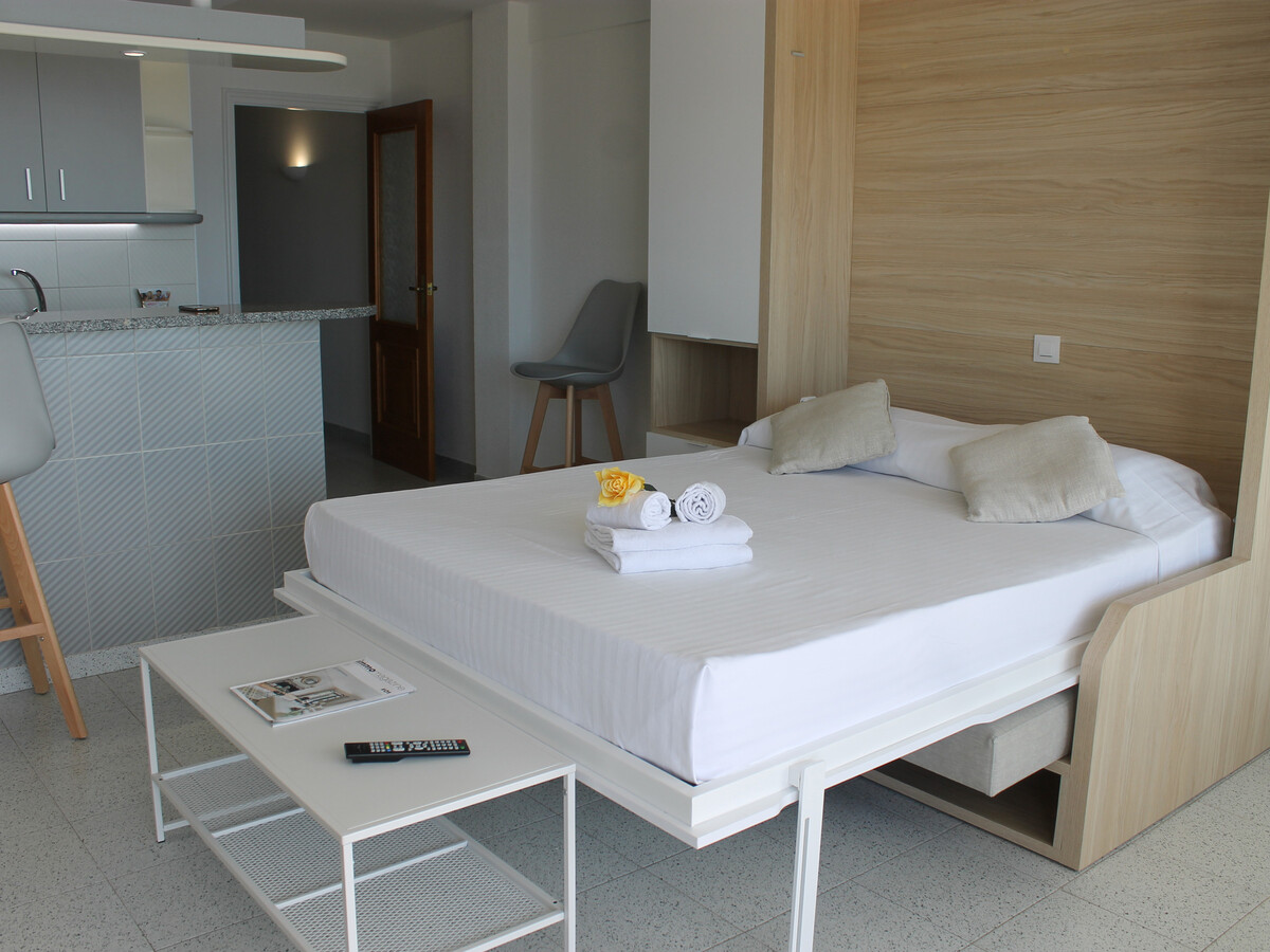 Appartement 4 personnes Roses, terrasse baie et plage à 30m - Photo 7