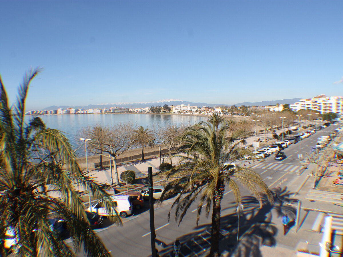 Appartement 4 personnes Roses, terrasse baie et plage à 30m - Photo 17
