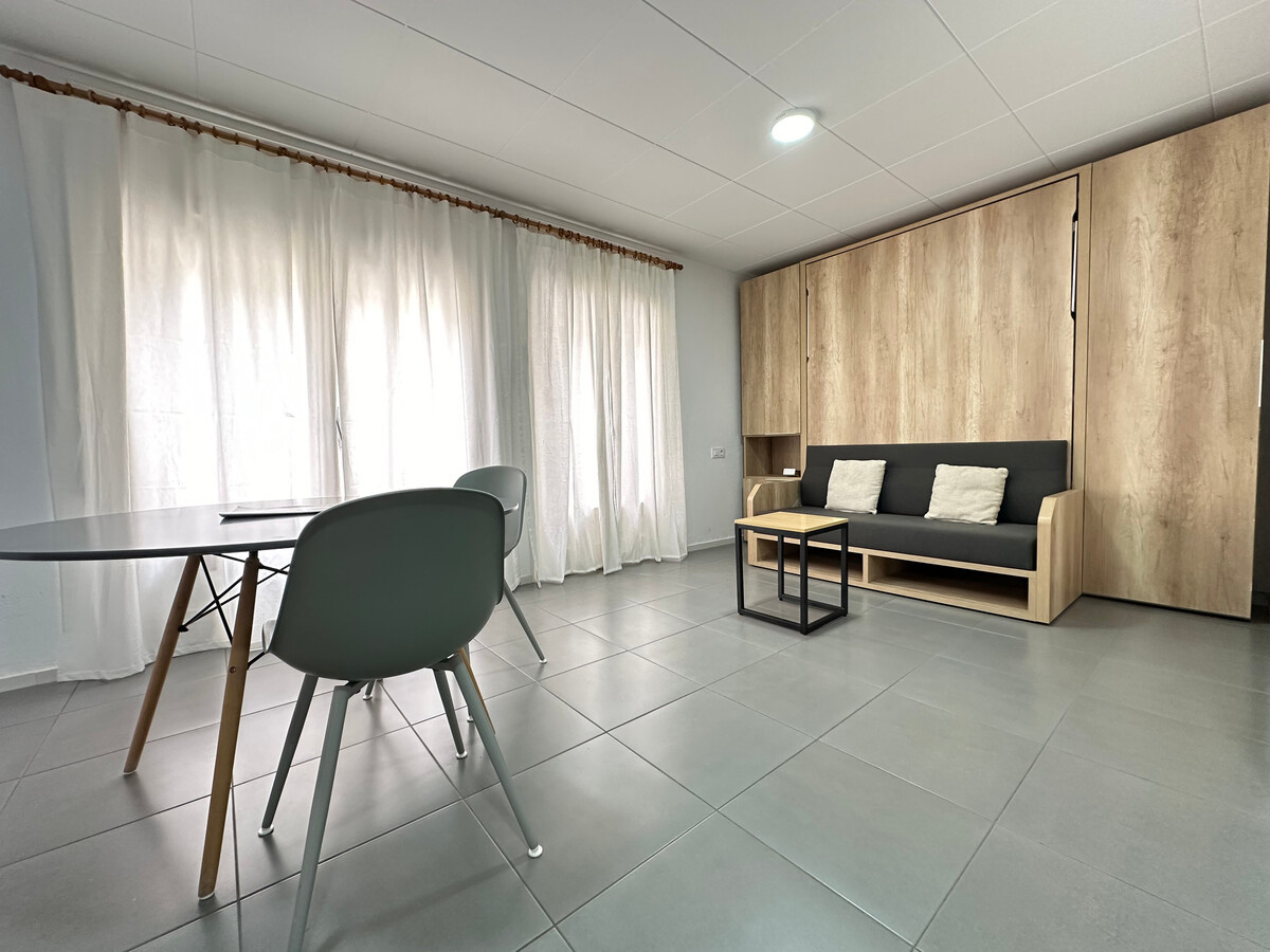 Studio Moderne à Roses, 100 m de la Plage - Photo 6