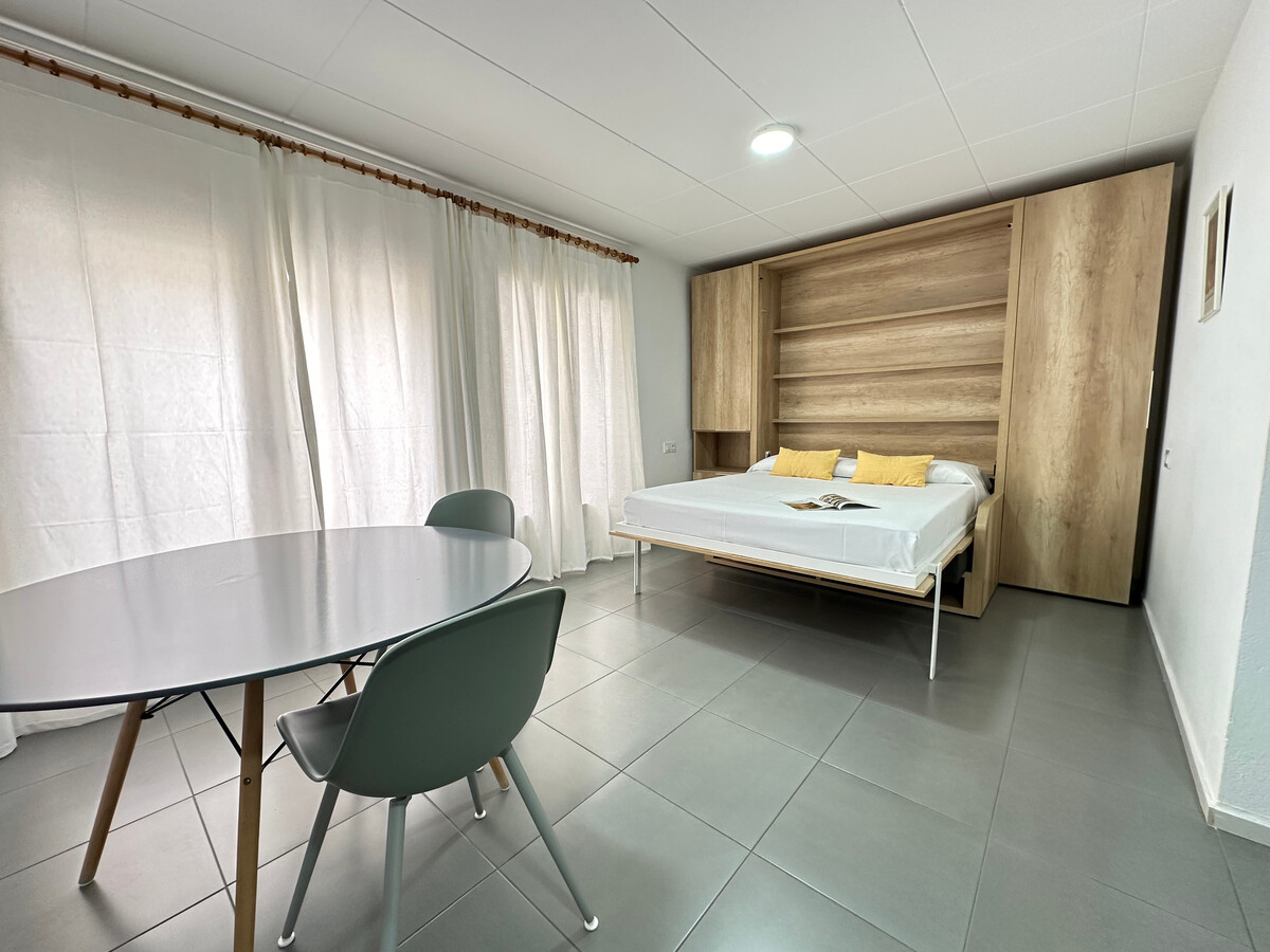 Studio Moderne à Roses, 100 m de la Plage - Photo 10