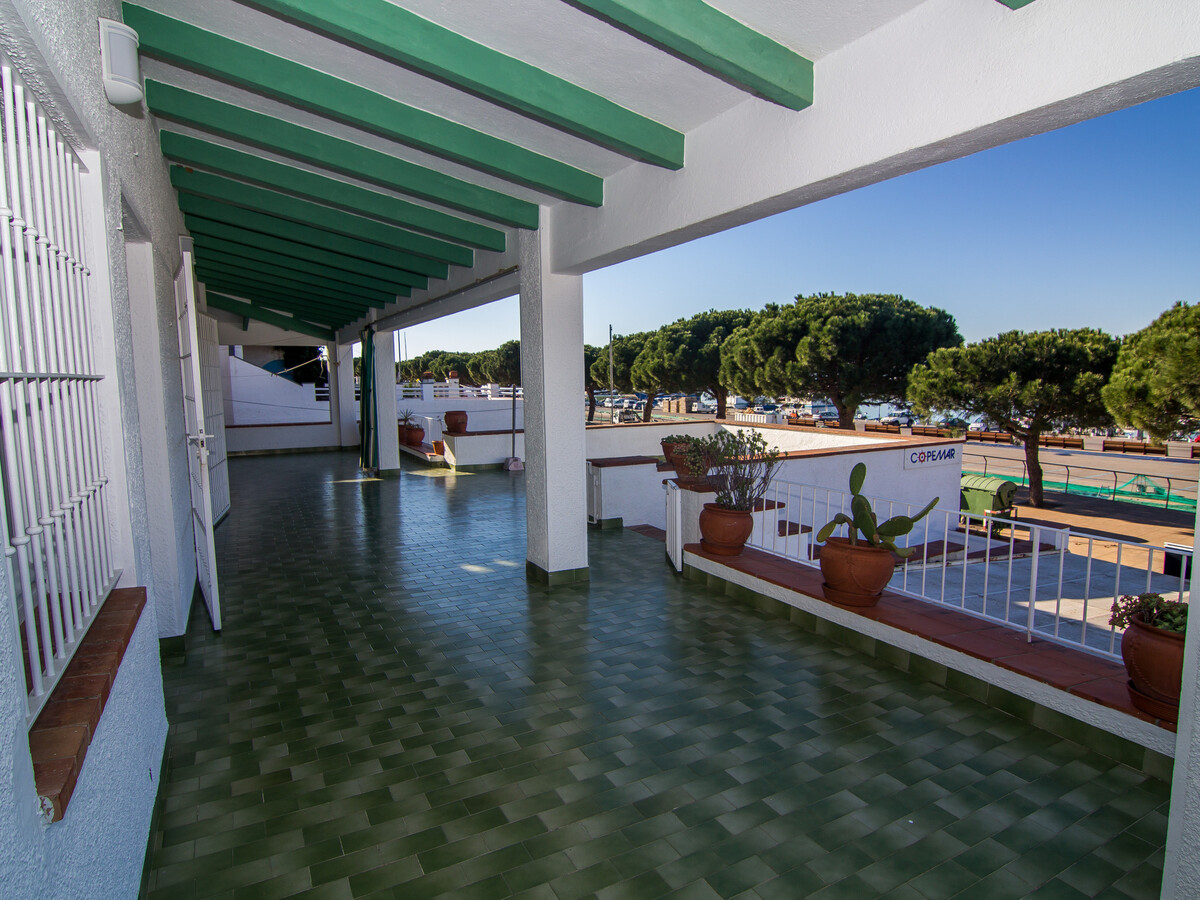 Maison 11 pers. face au port de Roses - Photo 4