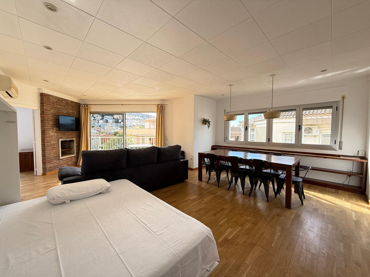 Appartement 8 pers, centre de Roses à 140m de la plage - Photo 16