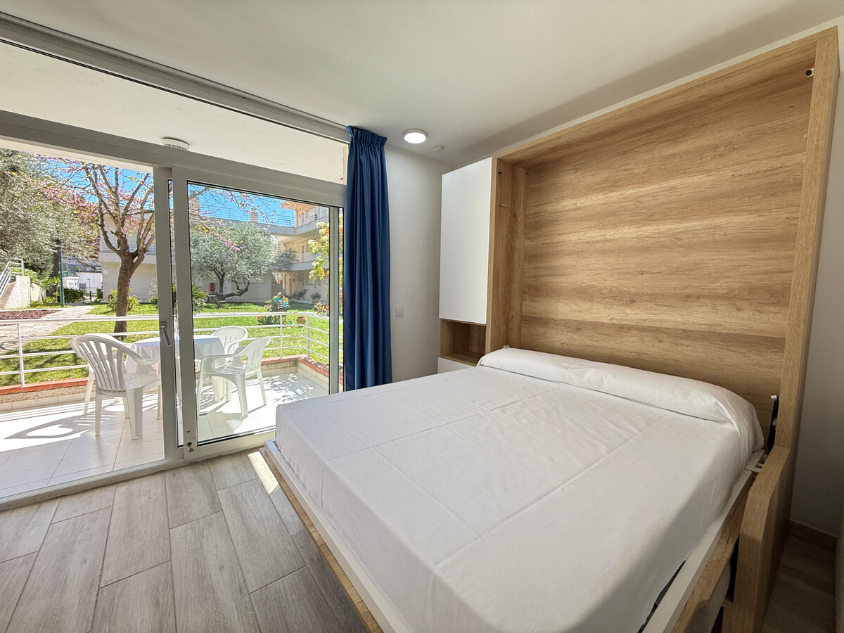 Appartement 4 pers. à Roses, jardin et piscine - Photo 4