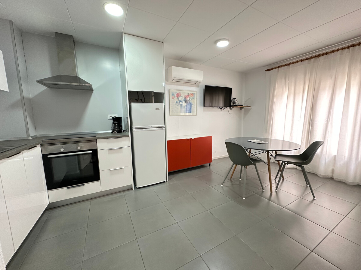 Studio rénové à 100 m de la plage, Roses - Photo 8