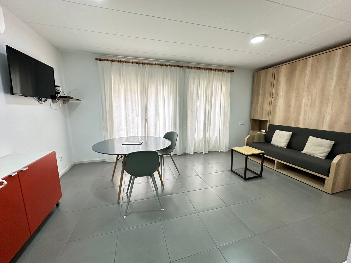 Studio rénové à 100 m de la plage, Roses - Photo 10