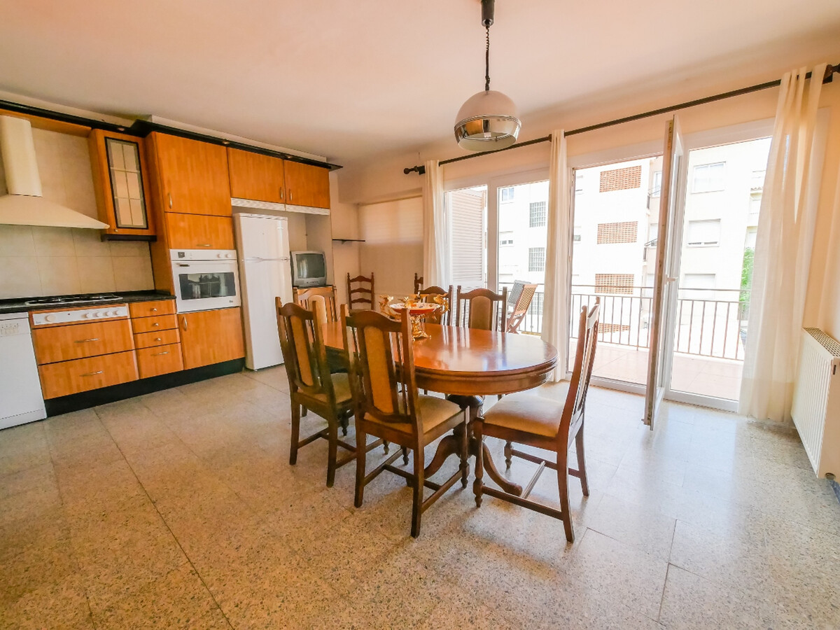 Appartement 8 pers. Roses centre-ville, 500m plage - Photo 1