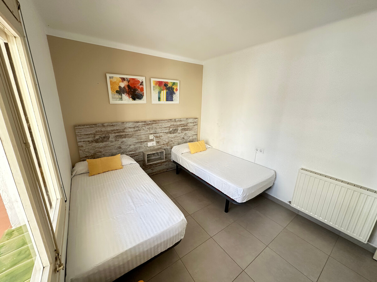 Appartement 8 pers. Roses centre-ville, 500m plage - Photo 17