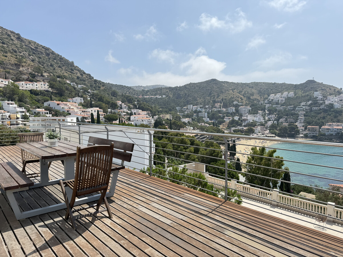 Appartement 6 pers, terrasse privée à 1 min de plage à Roses - Photo 1