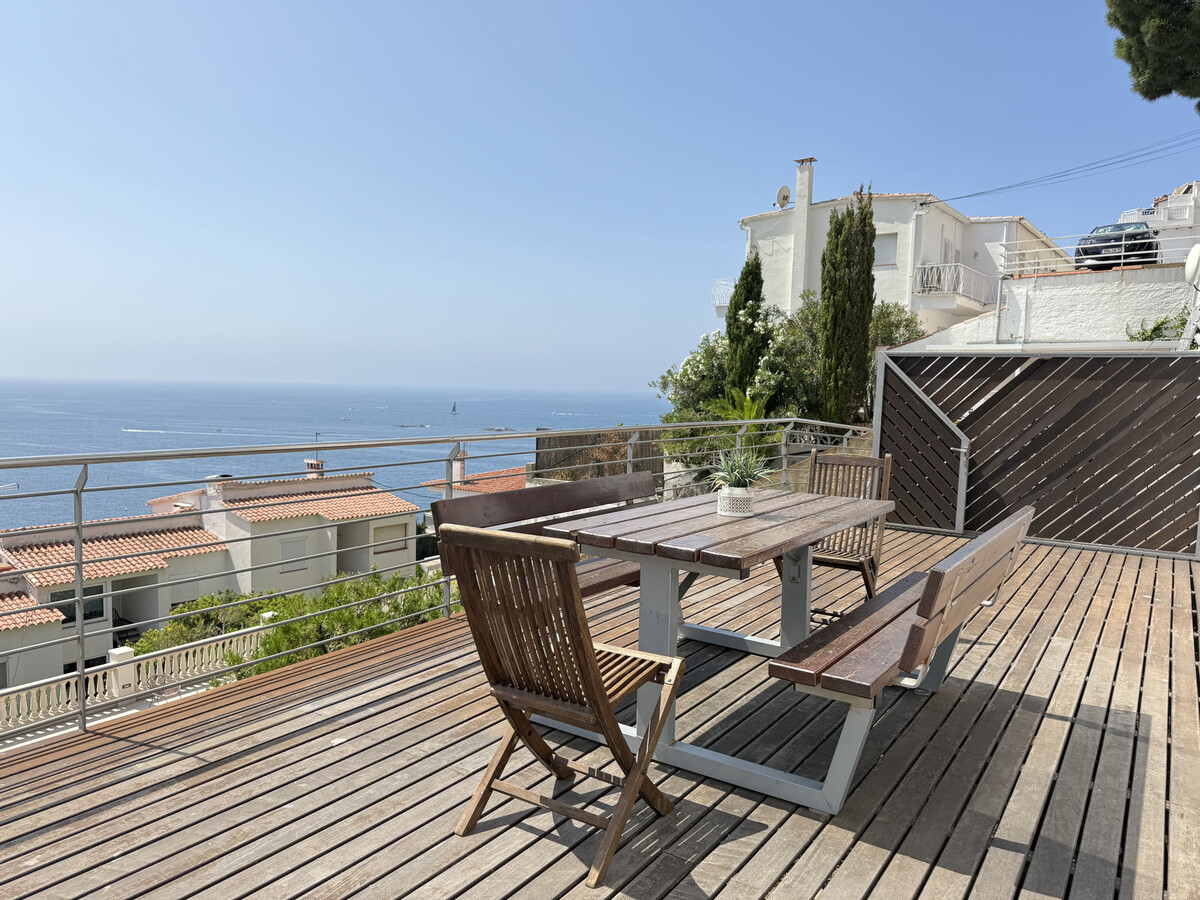 Appartement 6 pers, terrasse privée à 1 min de plage à Roses - Photo 4
