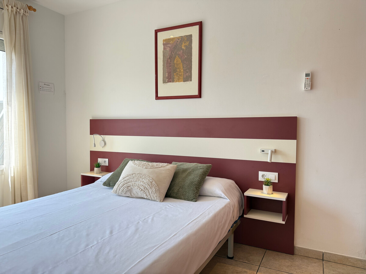 Appartement 6 pers, terrasse privée à 1 min de plage à Roses - Photo 13