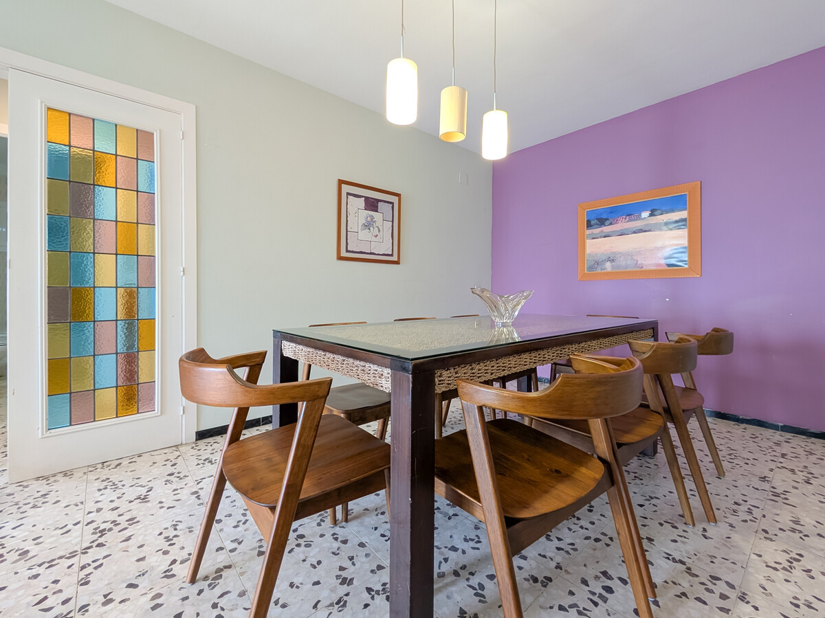 Appartement 8 pers. front de mer à Roses avec terrasse - Photo 8