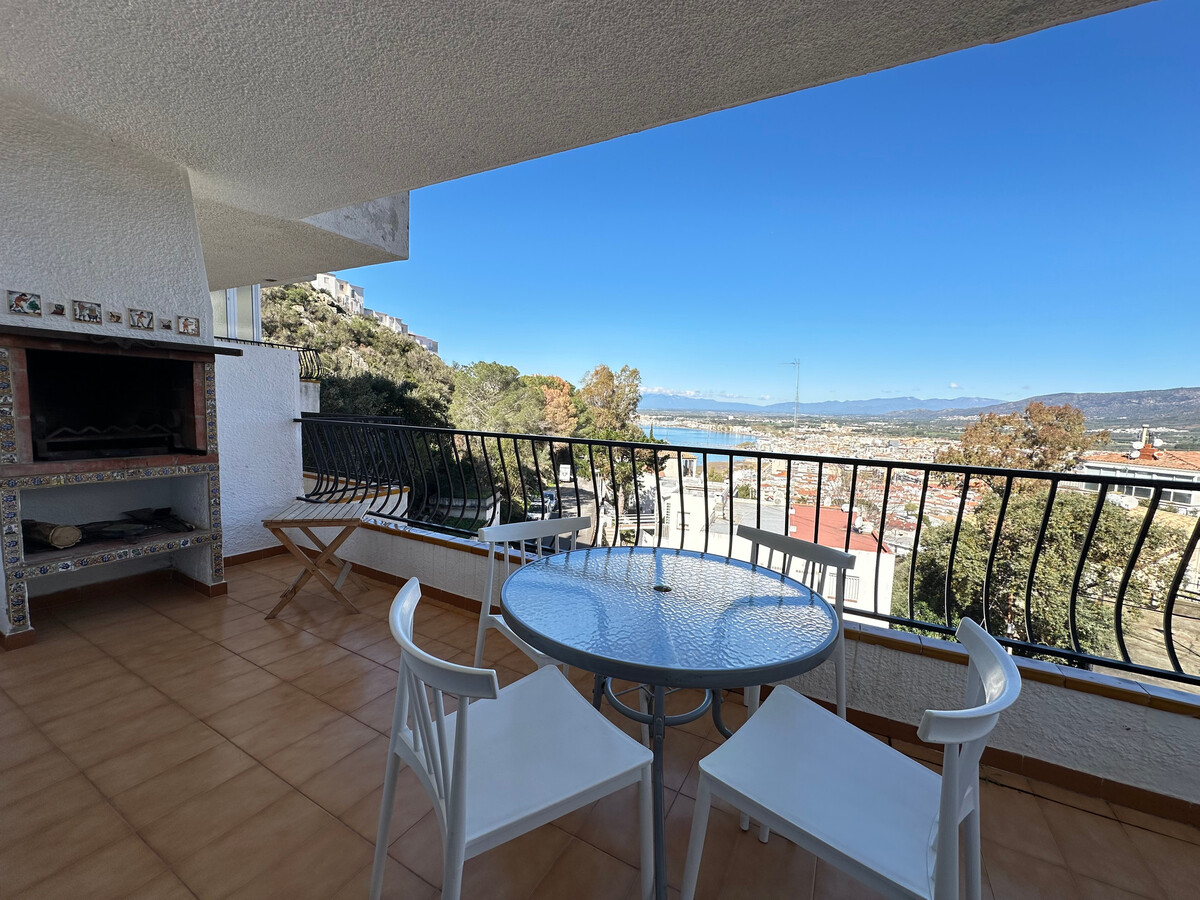 Appartement 2 chambres avec balcon vue panoramique à Roses - Photo 1