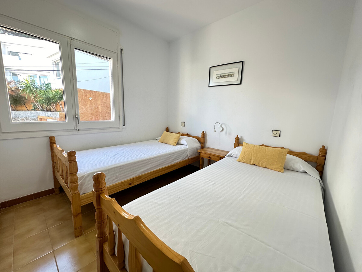 Appartement 2 chambres avec balcon vue panoramique à Roses - Photo 12
